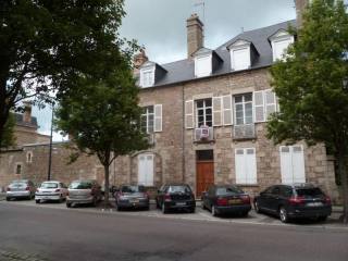 Perfect Building for Residential or..