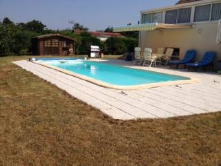 House with Lovely Pool