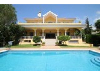 6 Bedrooms - Villa - Malaga - For Sale