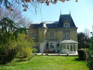 7 bedroom Villa For Sale: 95110 SANNOIS