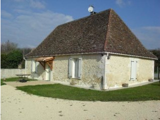 Pretty House With Secluded Garden