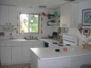 Apartment/townhouse - Fully furnished 2..