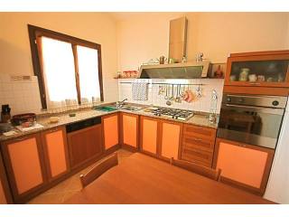 3 Bedrooms - Attic - For Sale