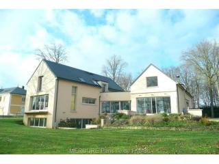 5 bedroom Villa For Sale: 91640 JANVRY