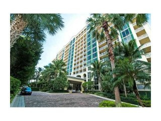 4 bedroom Flat For Sale: 430 GRAND BAY..