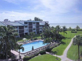 2 bedroom Condominium For Sale:..