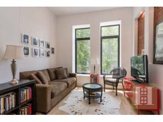 2 bedroom Apartment For Sale: 661..