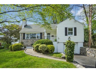 4 bedroom House For Sale: 29 Holly..