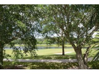 3 bedroom Flat For Sale: 2701 Center..