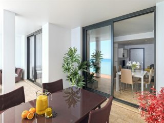 4 bedroom Apartment For Sale: Via Le..