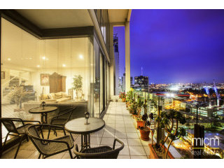 Penthouse Perfection in Southbank's..
