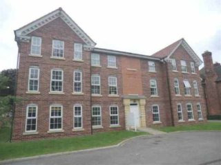 2 bedroom, Flat house for sale