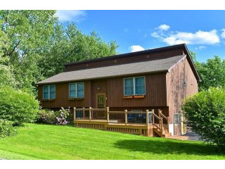 3 bedroom House For Sale: 1 Hillside..