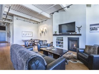 2 bedroom Flat For Sale: Robinson..