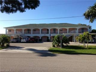 2 bedroom Condominium For Sale: Cape..