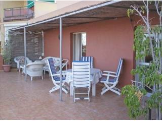 Apartment - This apartment offers a..