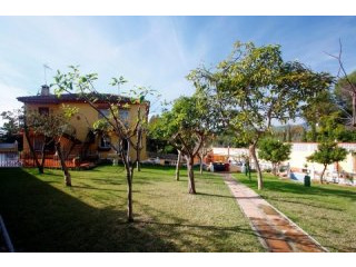 6 Bedrooms - House - Malaga - For Sale