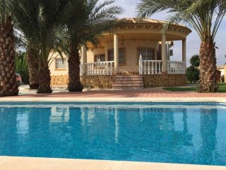 Detached Villa In Catral