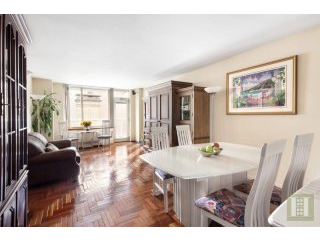 2 bedroom Apartment For Sale: 2373..