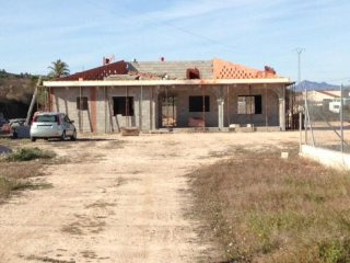 Villa for sale in Hondon de los Frailes..
