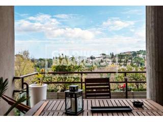 4 Bedrooms - Apartment - For Sale