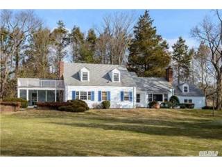 29 Valentines Ln Old Brookville, NY..