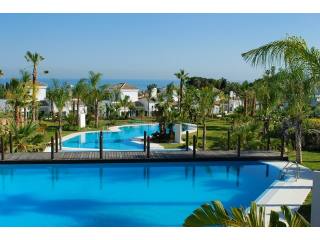 5 Bedrooms - Villa - Malaga - For Sale