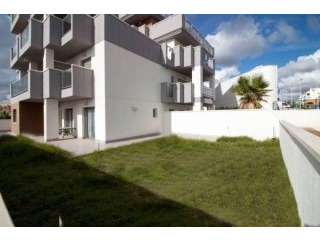 2 Bedroom 2 Bathroom Apartment In..