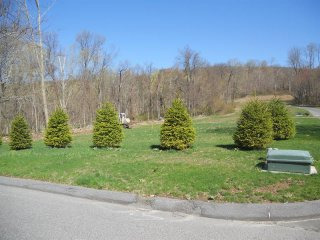 4 bedroom House For Sale: 1 Barn Brook..