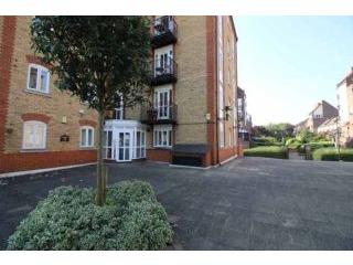 2 bedroom, Flat house for sale