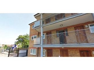 A Superb Room To Rent In Battersea..