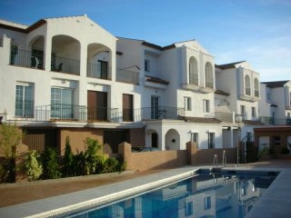 1 bedroom, 1 bathroom Apartment, (build..