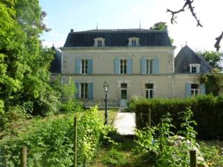 Maison de maitre and 2nd accommodation..