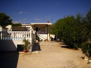 5 Bedroom Spanish Style Finca Close To..