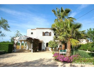 Charming And Modern Hotel For Sale In..