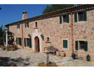 Beautiful Renovated Finca In Portol