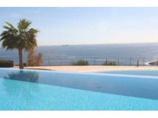 Apartment With Wonderful Sea Views In..