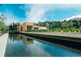 Stunning 4 Bedroom Apartment in..