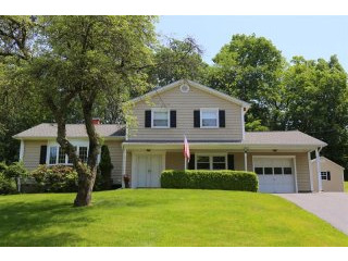 3 bedroom House For Sale: 2350 Sherry..