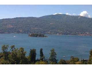 3 bedroom Apartment For Sale: Verbania..