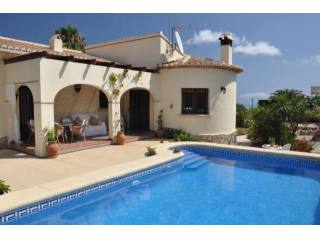 3 Bedrooms - Villa - Alicante - For Sale