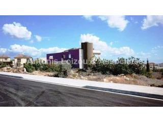 Residential Building Plot in Episkopi..