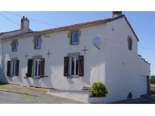 4 Bedroom Cottage For Sale