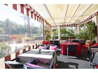 Commercial - Attractively priced Bar in..