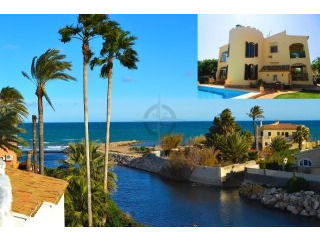 Grand Villa In Denia Sea Front, 6..