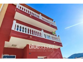 Incredible 7 bedroom 600m2 Townhouse
