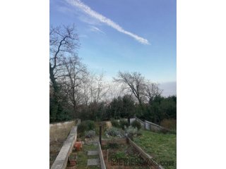 Ika, 733m2, zemljište sa započetom gradnjom