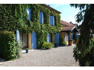 Large Stone House With Two Guest..