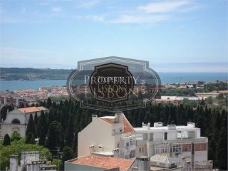 3 Bedrooms - Apartment - LISBON - For..