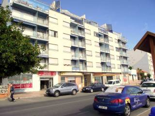 2 Bedroom Apartment In Playa De Los..